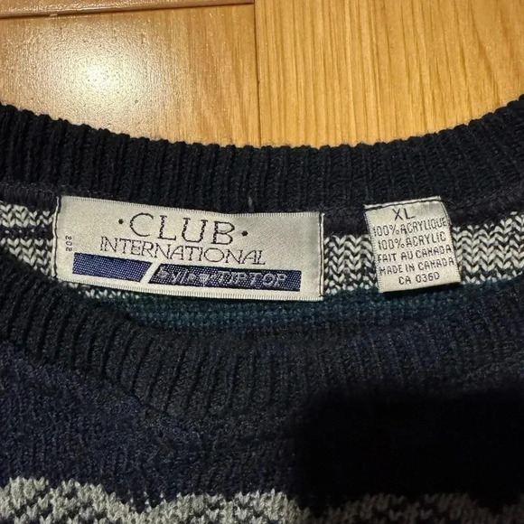 Vintage Club International Made in Canada Pull Over Sweater Sz XL - Picture 3 of 5